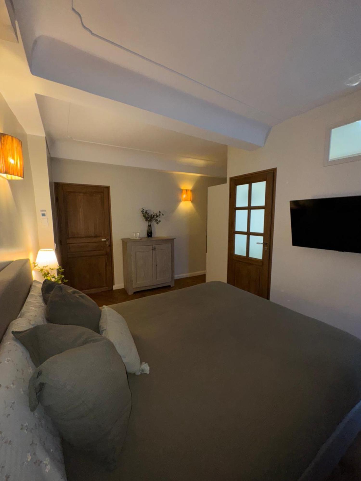 Maison Louisa แซงต์-ปอล-เดอ-วองส์ ภายนอก รูปภาพ